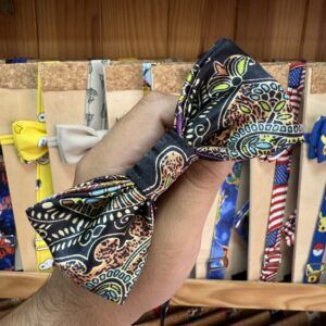 1. Lazos de tela con estampado paisley en diferentes colores para accesorios de moda.