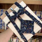 1. Lazo de tela con estampado floral para accesorios y decoración.