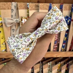 1. Lazo de tela con diseño floral para accesorios de cabello y DIY personalizado.