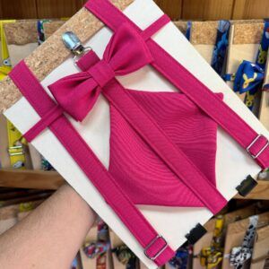1. Faixa de cabelo rosa con lazo y fondo blanco, estilo accesorios para niñas.