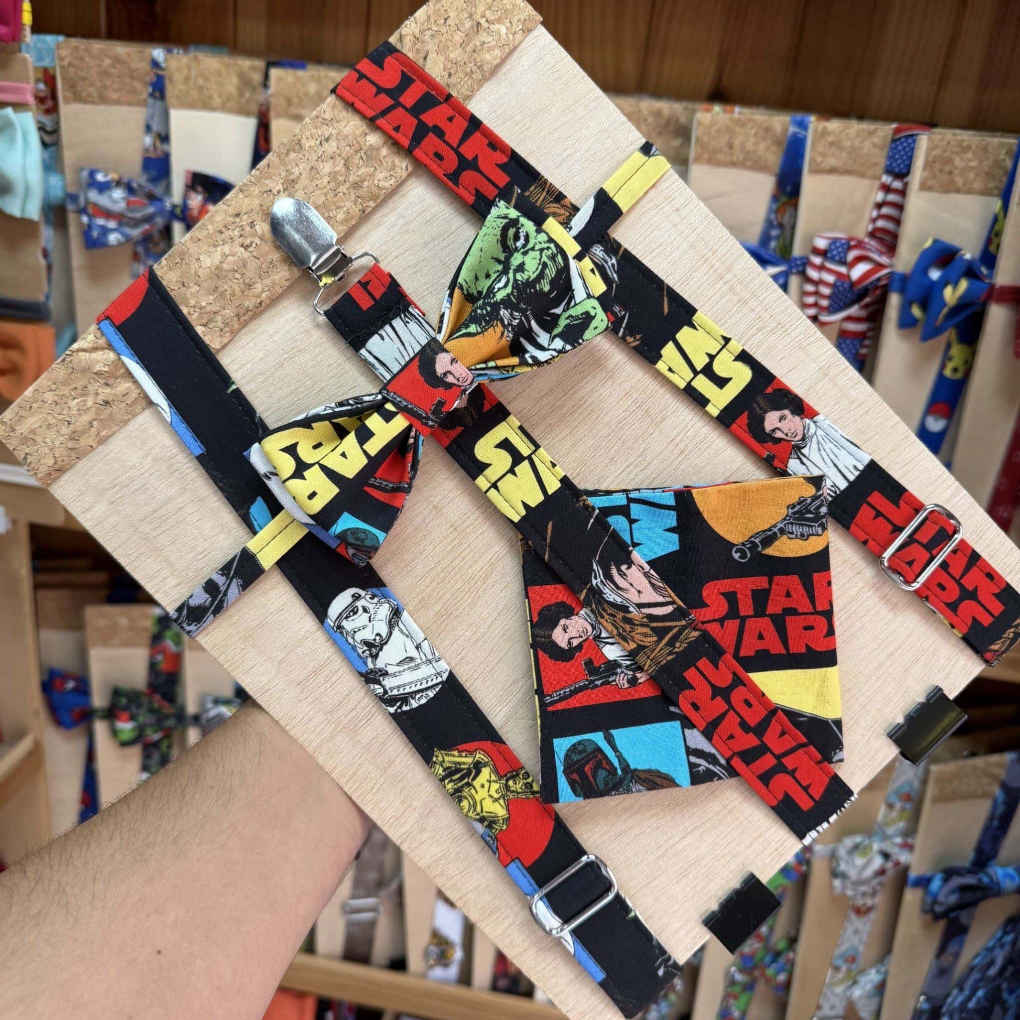 Cinturón ajustable con estampado de Star Wars, hecho a mano con tela de alta calidad.