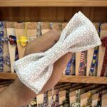 1. Lazo de tela con estampado floral suave para accesorios y DIY.