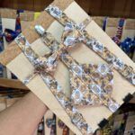 Bandana con estampado de vaquero y estampado "Let's RIDE", accesorios para animales en tienda de mascotas.