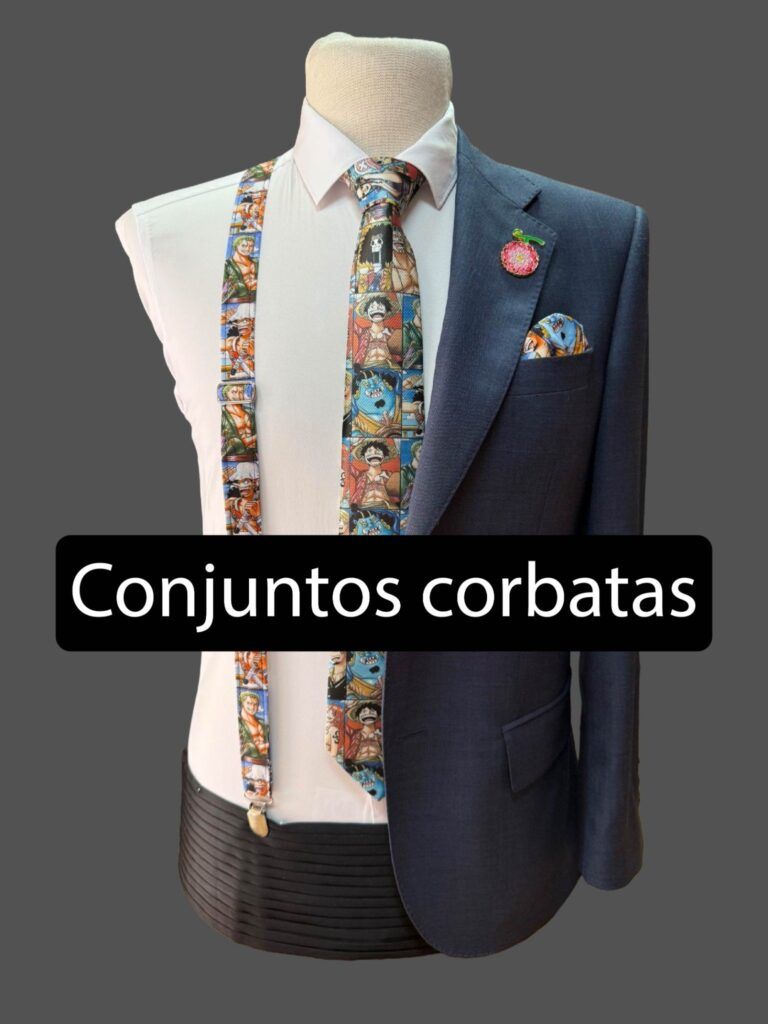 Corbata temática de anime y manga, estilo único y llamativo para conjuntos formales y casuales.