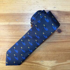 1. Corbata de flamencos azules y amarillos en tela negra elegante para hombre y mujer.
