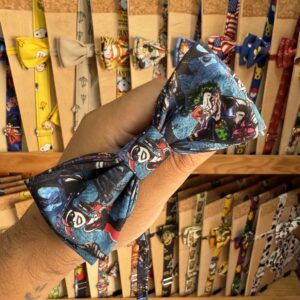 Tapón para pelo con estampado de personajes de cómic y dibujos animados, accesorio divertido y original.