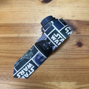 Correa de Star Wars Darth Vader, diseño temático para fans de ciencia ficción y cosplay.