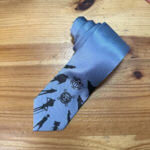 Corbata de diseño con personajes de One Piece, estilo único y elegante.