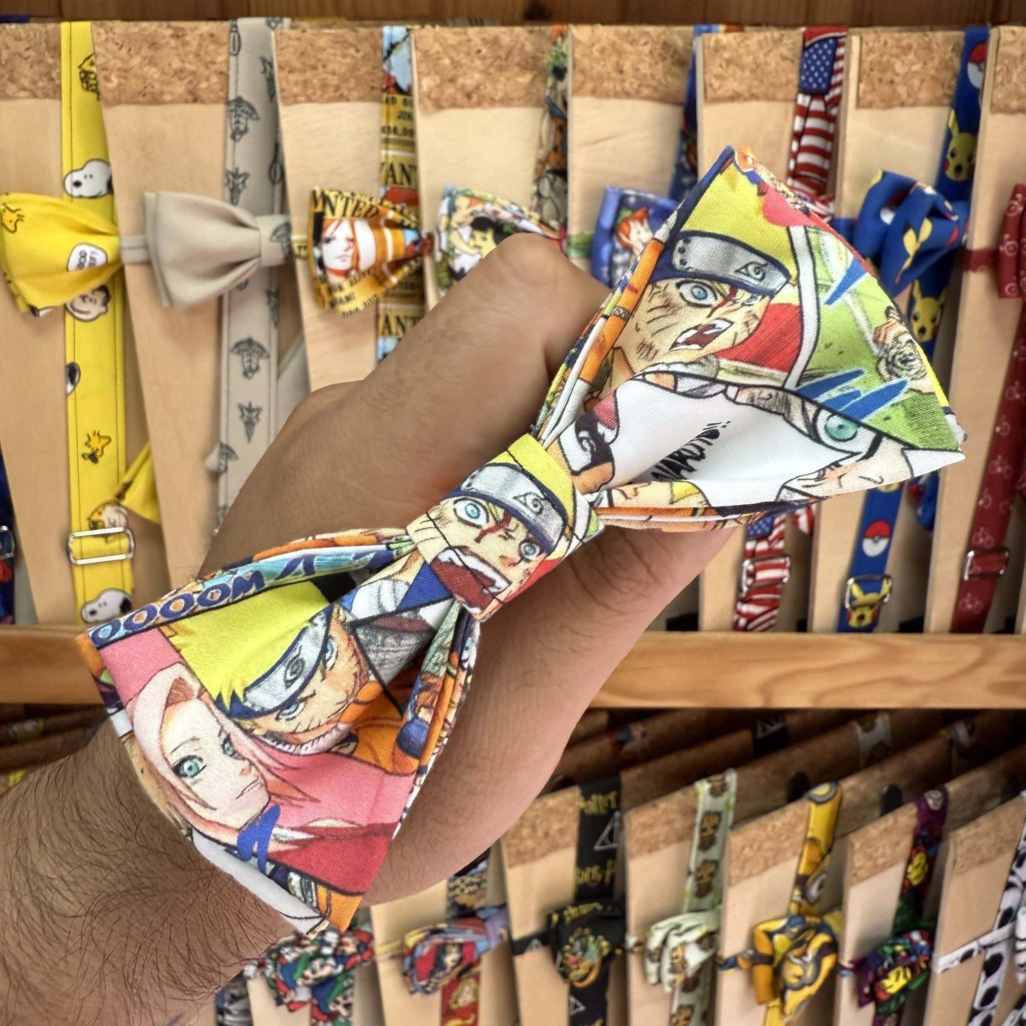 Coloridos lazos de tela con personajes de manga y anime Naruto y Naruto Shippuden - Ideal para moda infantil y accesorios personalizados.