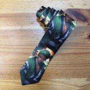 1. Corbata vintage con diseño de personajes de anime y arte urbano, perfecta para eventos formales y casuales.