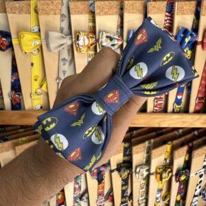 1. Bufanda de Superman y Batman en pañuelo para niños y adultos, estampado divertido.