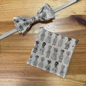 Banda para el cabello y protector facial de algodón con estampado de personajes culturales.