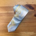 Corbata de seda con mapa del mundo, diseño elegante y exclusiva para hombre.