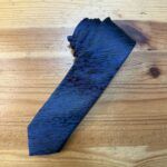 Corbata azul con patrón abstracto, accesorios de moda para hombres y mujeres.