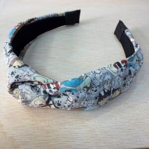 Lámina de diadema con diseño de personajes Disney, perfecta para peinados y accesorios infantiles.