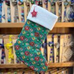 Decoración de Navidad, calcetín con estampado de Mickey Mouse para colgar en chimenea, regalos navideños, estilo festivo y alegre.