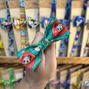 1. Lazo de tela con estampado de Mickey Mouse para bebés y niños, colores festivos y divertidos.