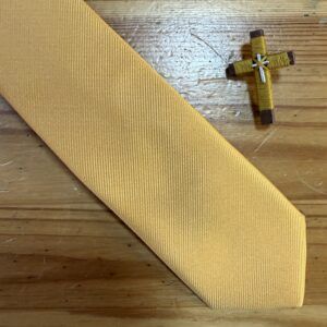Oro – Cruz Mostaza