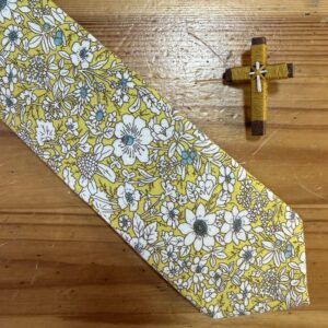 Amarillo Floral – Cruz Mostaza