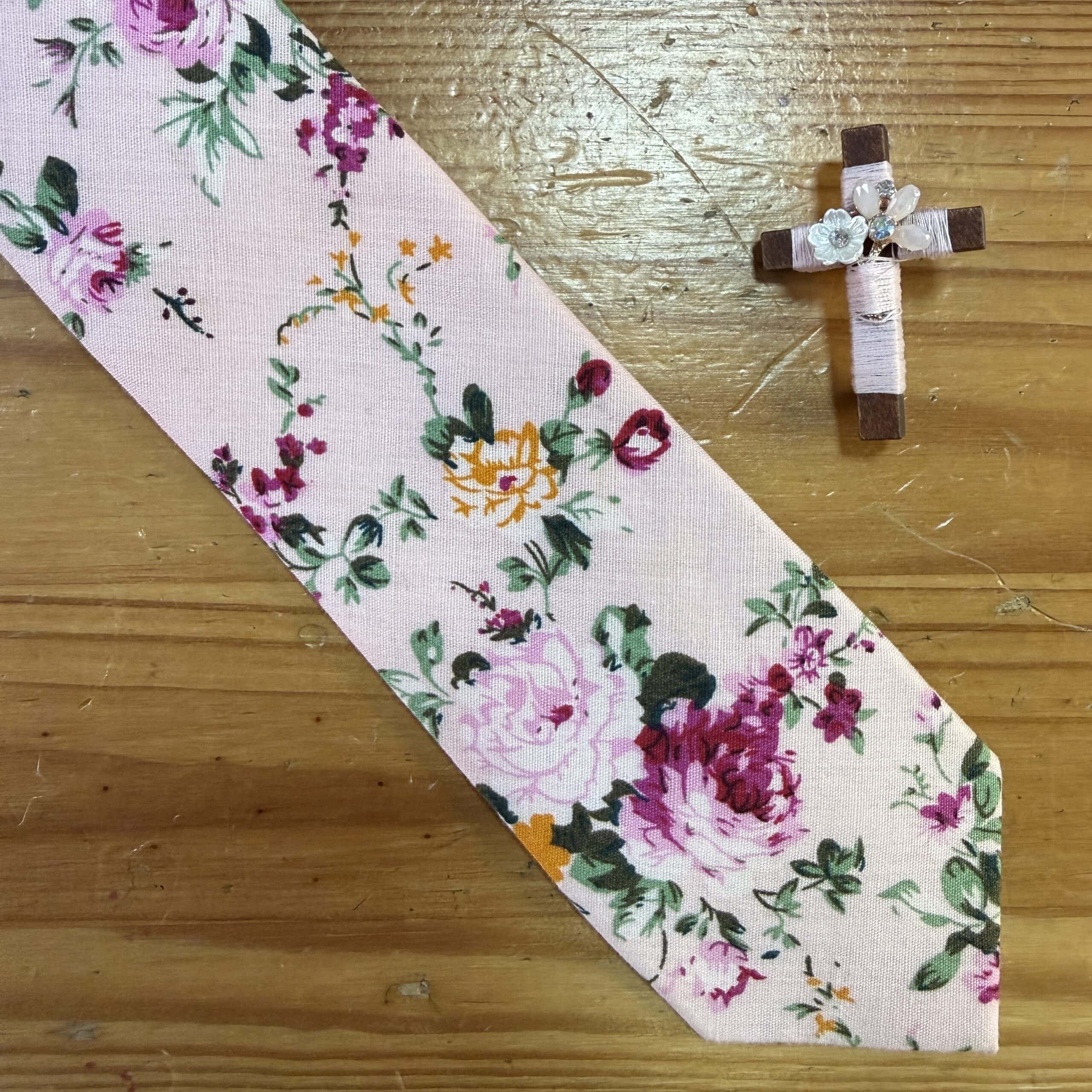 Rosa Floral – Cruz Rosa